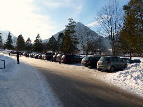 Werdenfelser Land: bereikbaarheid van en parkeermogelijkheden bij de skigebieden – Bereikbaarheid, parkeren Am Ried – Farchant