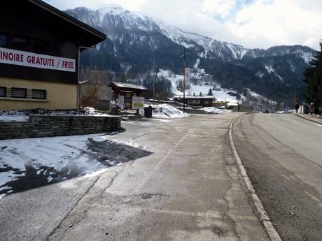 noordelijke Franse Alpen: bereikbaarheid van en parkeermogelijkheden bij de skigebieden – Bereikbaarheid, parkeren Le Tourchet