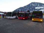 Skibussen bij het dalstation Kaltenbach