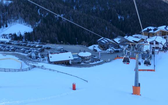 Sarntal: bereikbaarheid van en parkeermogelijkheden bij de skigebieden – Bereikbaarheid, parkeren Reinswald (Sarntal)