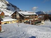 Hotel Kirchenwirt midden in het skigebied