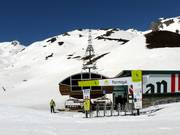 Espelunciecha - 6-persoons hogesnelheidsstoeltjeslift (koppelbaar)