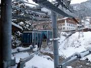 Dorf-Oey - 12-persoons groepslift (gondels)