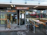 Holzschopf bij het middenstation Latschau