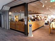 Zeer verzorgde infobalie in Hotel Kurbits bij het middenstation