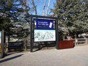 Pistekaart bij het dalstation met realtime informatie