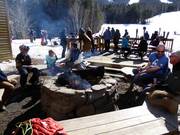 Open vuur bij de White Cap Lodge