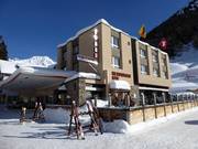 Jodlerwirt bij het dalstation