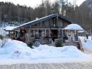 Jenner-Kaser bij het dalstation