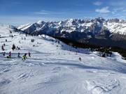 Skigebied Paganella met uitzicht op de Brentner Dolomieten (Dolomiti di Brenta)