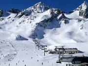 Rotadlbahn - 8-persoons hogesnelheidsstoeltjeslift (koppelbaar) met kap en stoelverwarming