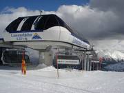 Lawensbahn - 6-persoons hogesnelheidsstoeltjeslift (koppelbaar) met kap