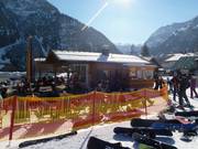 Mogelijkheid tot een tussenstop bij het dalstation van de Walmendingerhornbahn