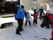 Er wordt veel aandacht besteed aan kinderen.