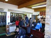 De skiverhuur van de Pendle Ski Club