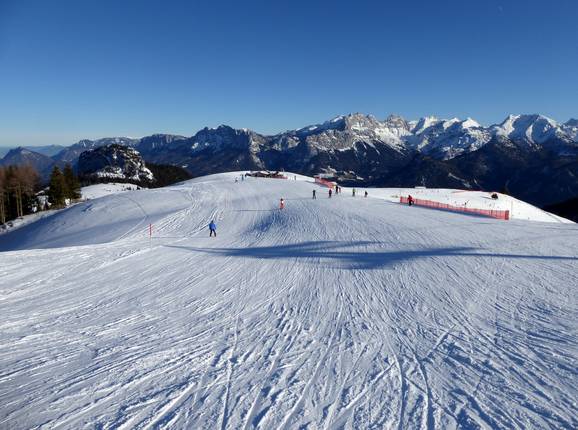 Panorama van de skipiste Schwarzeck