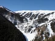 Uitzicht richting Bald Mountain naar de zware afdalingen