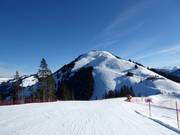 Piste Kleine Salve in Itter met uitzicht op de Hohe Salve