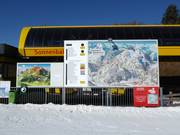 Groot informatiebord bij het dalstation van de Sonnenbahn