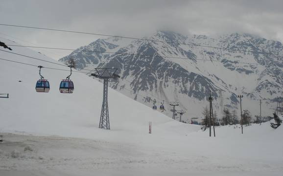 Grootste skigebied in het Val Mesolcina (Misox) – skigebied San Bernardino