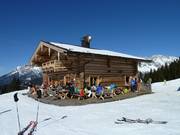 Berghut Holzknechtstub aan de afdaling 30 naar de Sinalco-Bahn