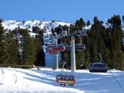 Karspitz X-Press - 6-persoons hogesnelheidsstoeltjeslift (koppelbaar) met kap