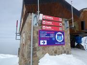 Pistebewegwijzering in het skigebied Sierra Nevada