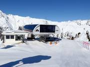 Paznauner Thayabahn - 6-persoons hogesnelheidsstoeltjeslift (koppelbaar) met kap