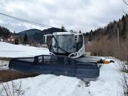 Pistenbully in het skigebied Hajla