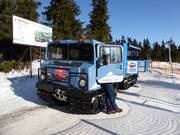 Pistenbully van de SkiTour naar Pec pod Sněžkou