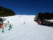 Gemakkelijke piste en lift Collade