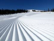 Perfecte pistepreparatie in het skigebied Dundret Lapland