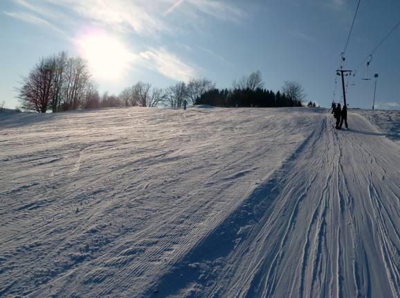 Piste direct naast de sleeplift