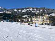 Accommodaties direct aan de skischoolliften in het dal