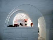 Bar in de Schneedorf-Iglu (sneeuwdorp-iglo)