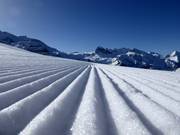 Gedetailleerde pistepreparatie bij het Metschstation in Lenk