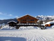 Hotel Wetterhorn aan het einde van de dalafdaling Stepfi