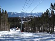 Meadow Lift - 4-persoons vaste stoeltjeslift met kap