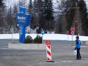 Regelmatige schoonmaak van de parkeerplaats