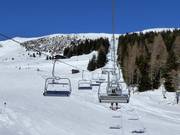 Wartschenbrunn - 4-persoons vaste stoeltjeslift