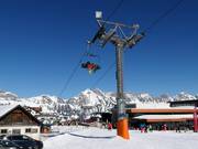 Chrüz - 4-persoons hogesnelheidsstoeltjeslift (koppelbaar)