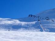 Zwarte piste bij de stoeltjeslift Valfin Monte Neve