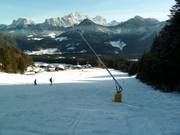 Sneeuwkanonnen op de dalafdaling