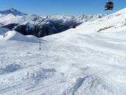 Vrij skigebied onder de Versingbahn