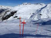 Waarschuwingsborden op de Gemsstock