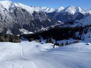 Uitzicht over het skigebied Ladurns