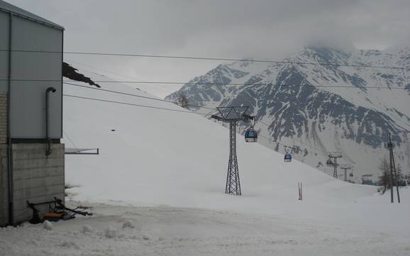 Skiliften Val Mesolcina (Misox) – Liften San Bernardino