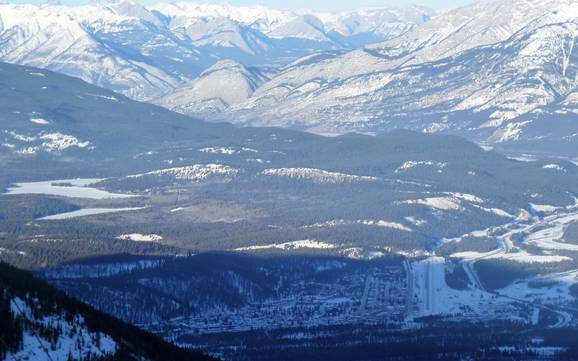 Nationaal Park Jasper: accomodatieaanbod van de skigebieden – Accommodatieaanbod Marmot Basin – Jasper