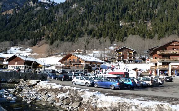 Portes du Soleil: bereikbaarheid van en parkeermogelijkheden bij de skigebieden – Bereikbaarheid, parkeren Les Portes du Soleil – Morzine/Avoriaz/Les Gets/Châtel/Morgins/Champéry