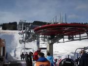 Střecha - 4-persoons vaste stoeltjeslift